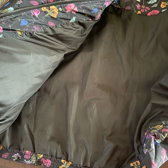 Vans Multicolor Floral Puffer Jacket - Picture 9 of 9